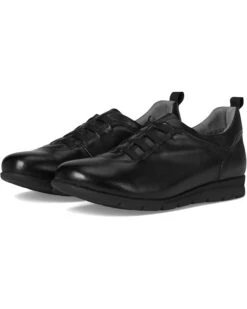 David Tate Bell | Sneakers & Athletic Shoes