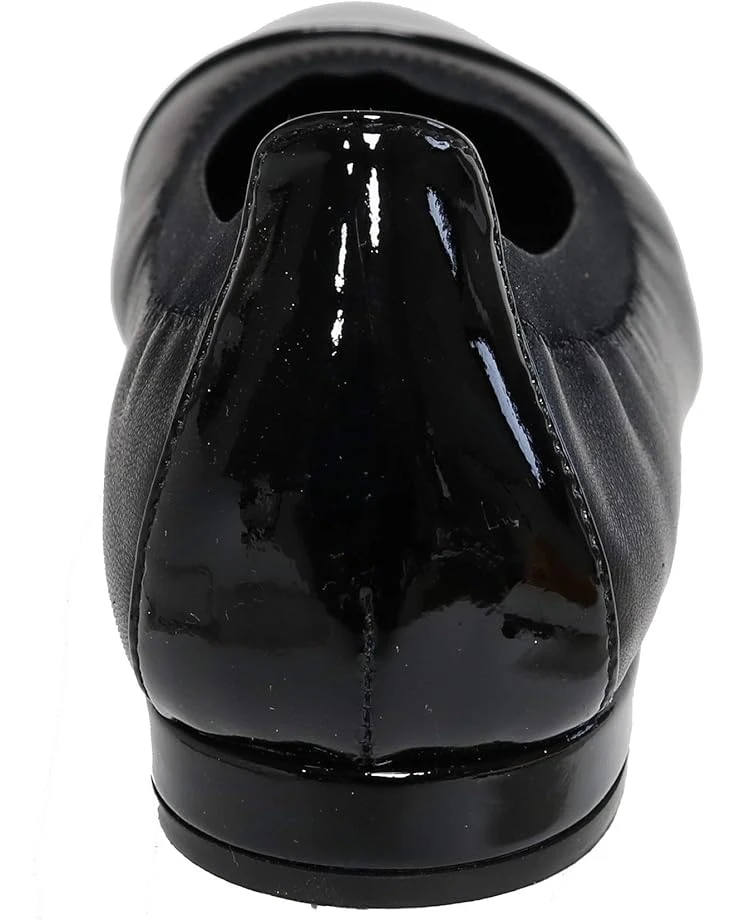 David Tate Nicole | Flats 7 David Tate Nicole | Flats - Image 5