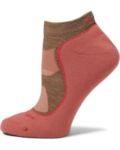 Darn Tough Vermont Light Hiker No Show Lightweight with Cushion | Socks